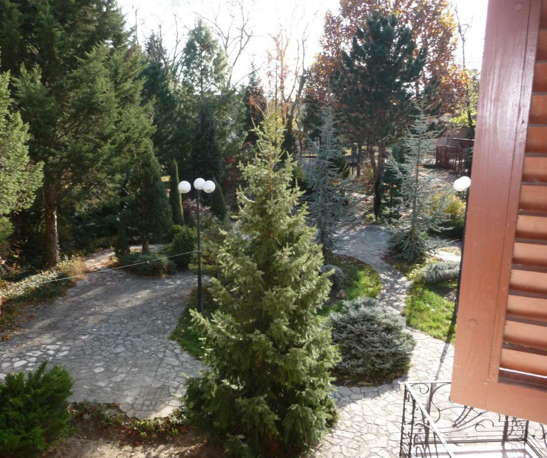 Balaton Art Guesthouse Balatonszemes Exterior photo
